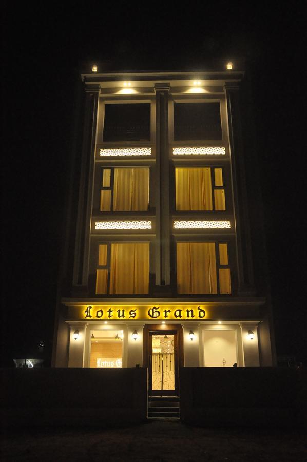 Lotus Grand Akm Ξενοδοχείο Kālka Εξωτερικό φωτογραφία